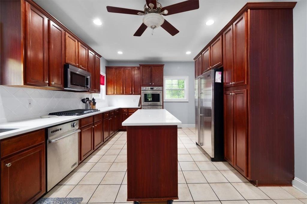 Restoria-Backyard-Shared-Kitchen-1